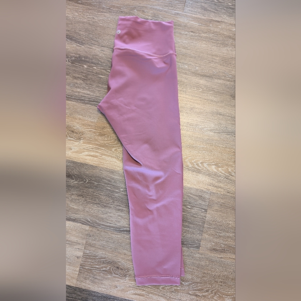 Lululemon Wunder Train 25"